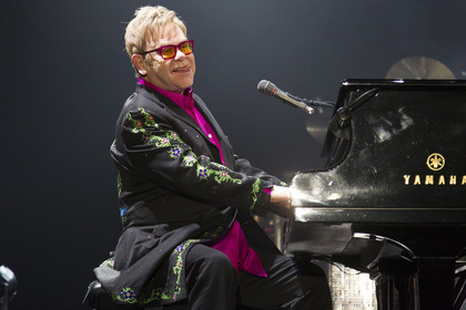 Der Mann am Klavier - Fotos: Elton John live in der Hanns-Martin-Schleyer-Halle Stuttgart 